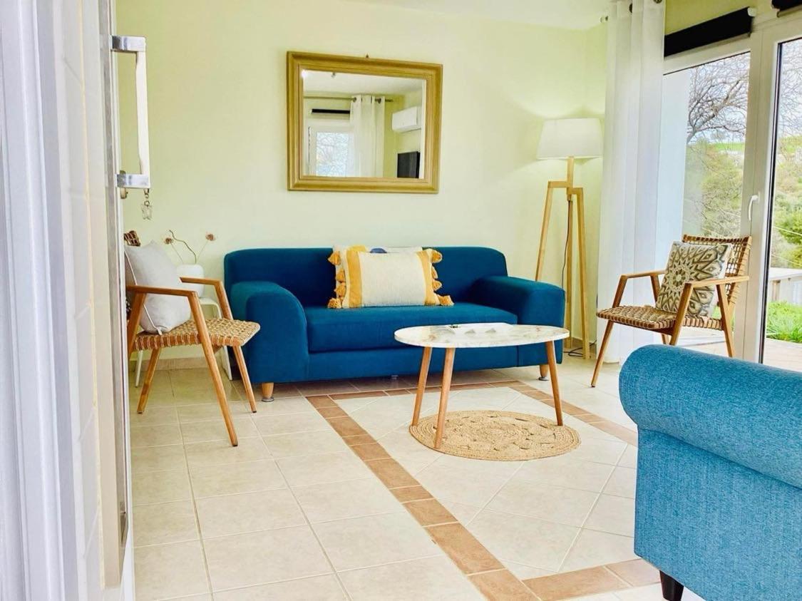 Appartement The Blue House à Vromolithos Extérieur photo